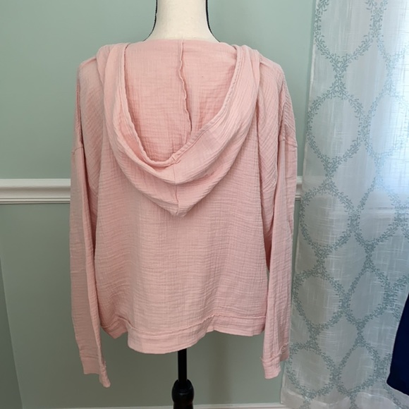 C & C California pale dusty pink hooded shirt Size Large. NWT - Picture 5 of 9